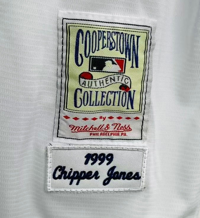 Chipper Jones YOUTH KIDS Atlanta Braves jersey Mitchell & Ness white