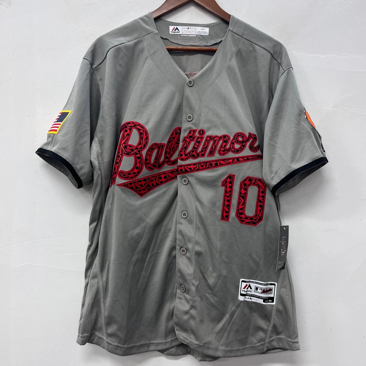 Adam Jones Baltimore Orioles jersey Majestic gray