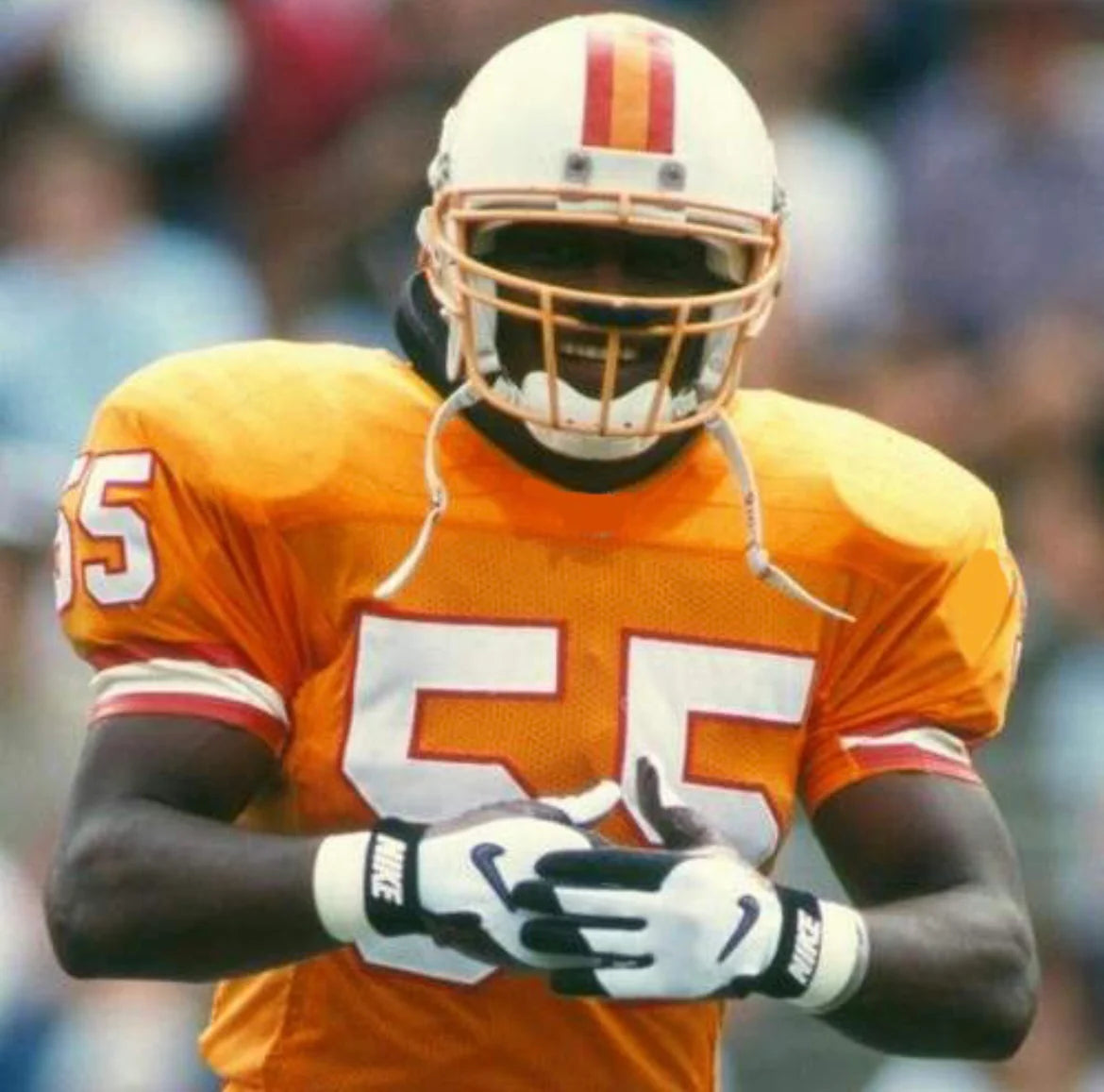 Derrick Brooks Tampa Bay Buccaneers NFL Jersey Mitchell & Ness