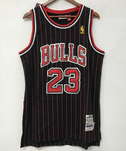 Michael Jordan Chicago Bulls Official NBA Mitchell & Ness jersey