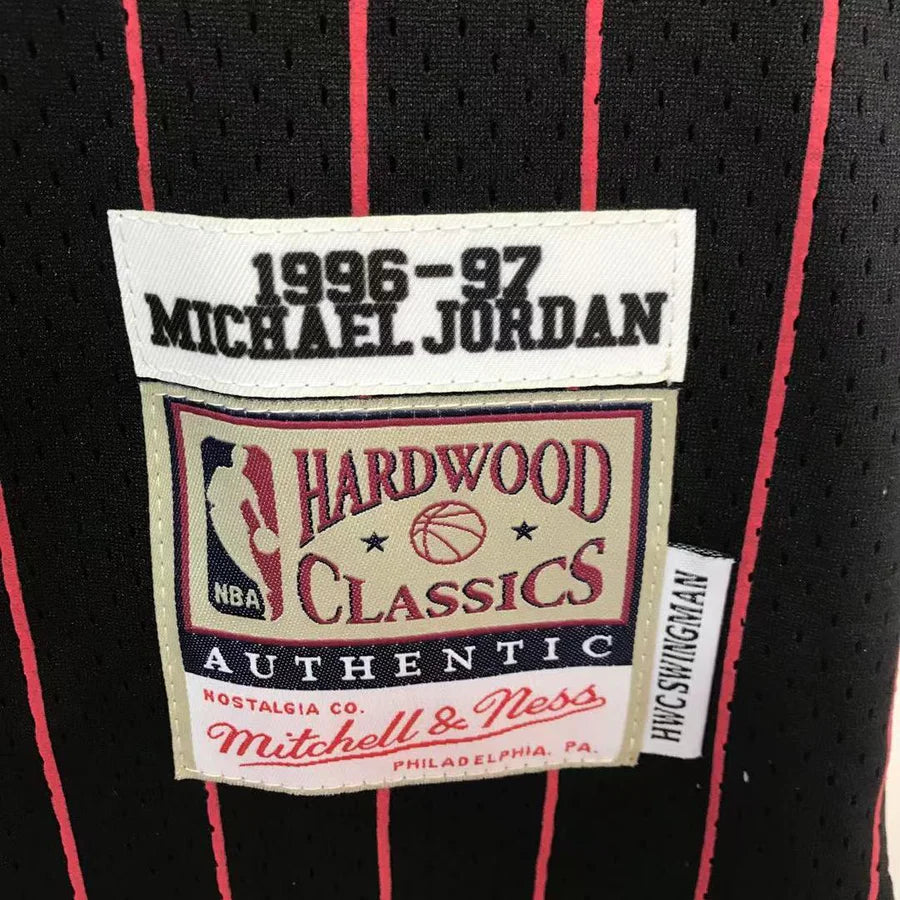 Michael Jordan Chicago Bulls Official NBA Mitchell & Ness jersey