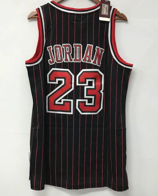 Michael Jordan Chicago Bulls Official NBA Mitchell & Ness jersey