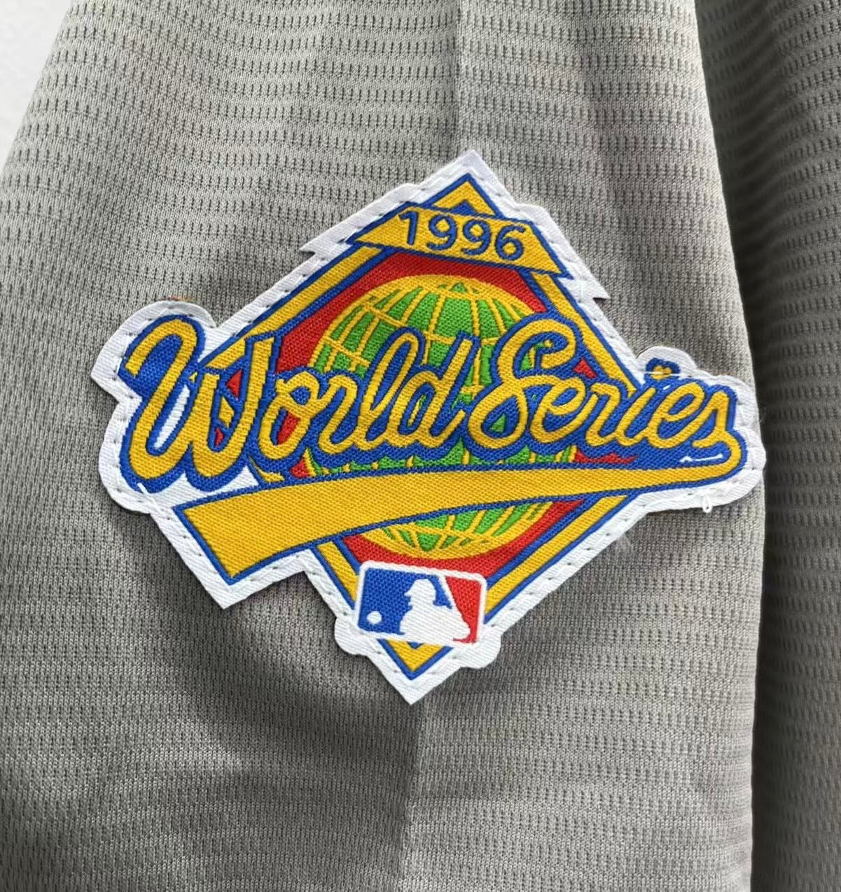 Andy Pettitte YOUTH KIDS New York Yankees Jersey Mitchell & Ness