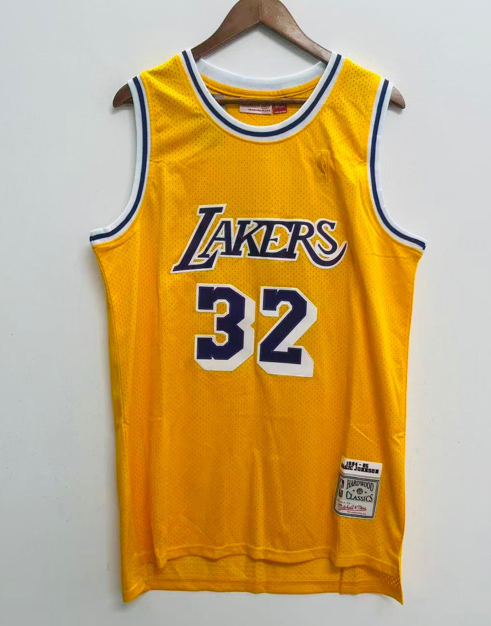 Magic Johnson Los Angeles Lakers YOUTH KIDS Official NBA Mitchell & Ness Jersey yellow